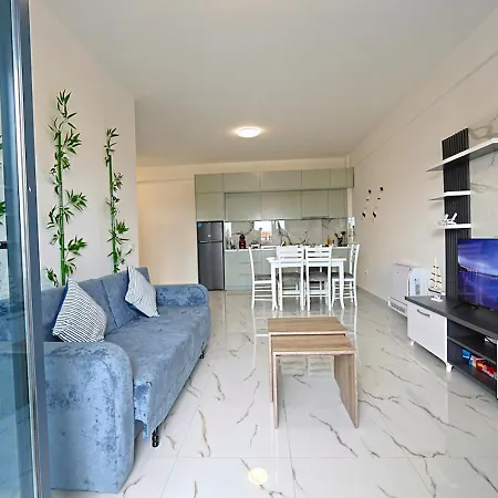 Blue Slide House - 1Br, Waterpark, Shoreline