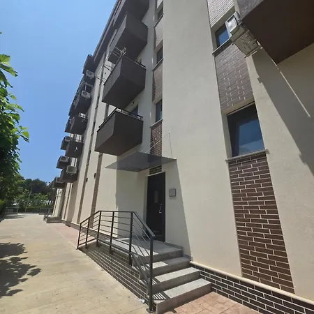 Blue Slide House - 1br, Waterpark, Shoreline * 골렘